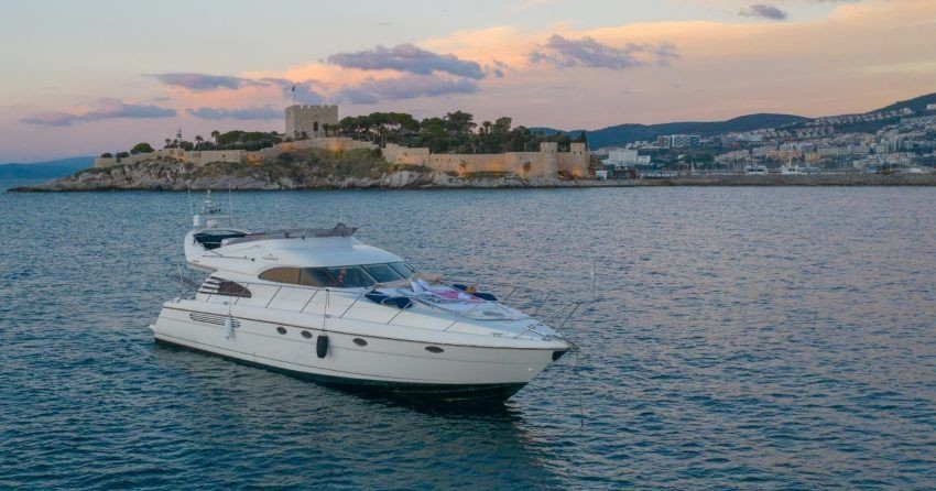 Fairline 55 Squadron