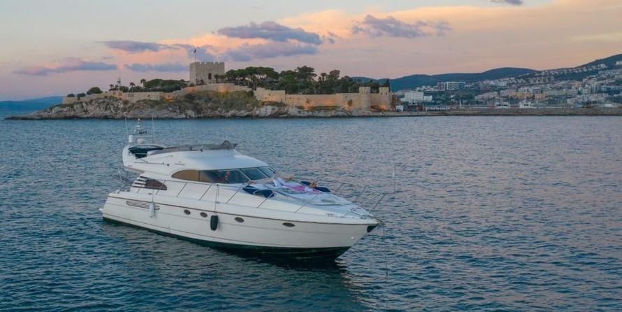 Fairline 55 Squadron