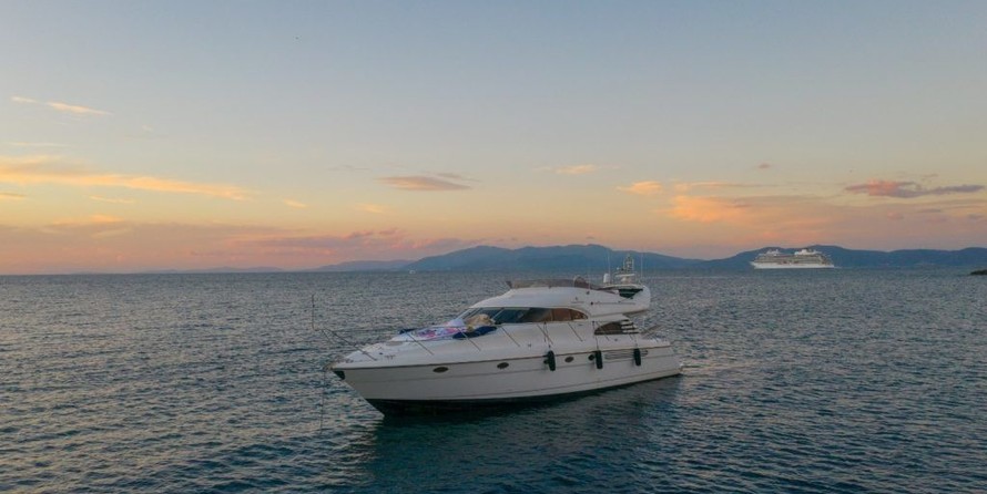 Fairline 55 Squadron