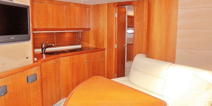 Sunseeker Portofino 53