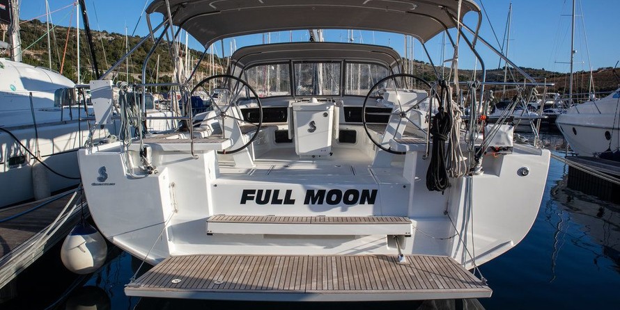 Beneteau Oceanis 51.1