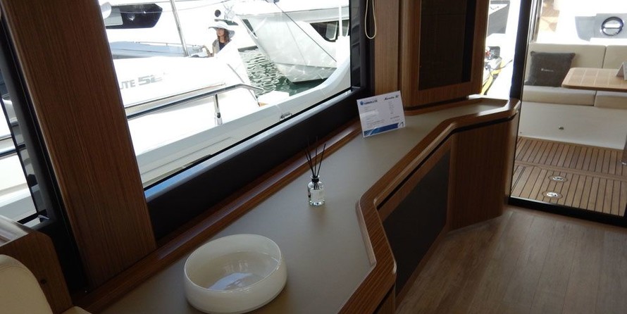 Absolute Navetta 52