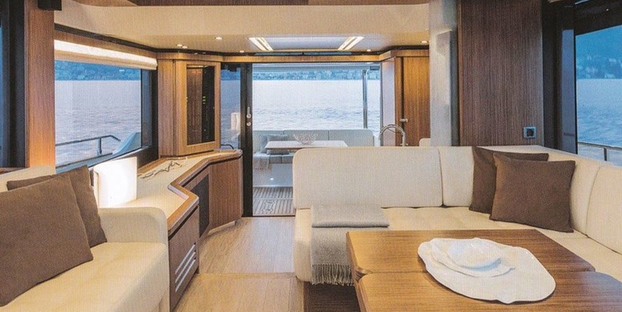 Absolute Navetta 52