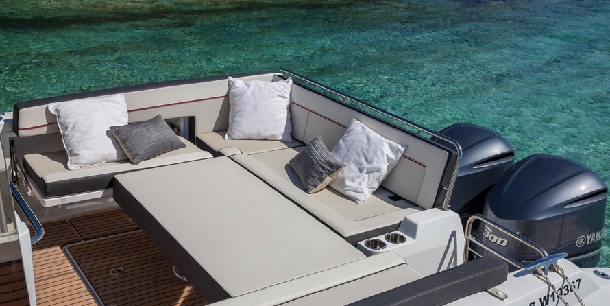 Jeanneau Cap Camarat 10.5 WA