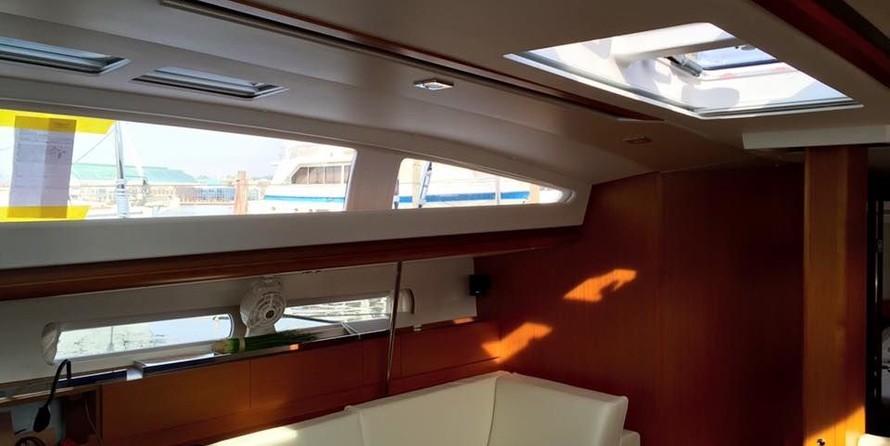 Jeanneau Sun Odyssey 44 DS