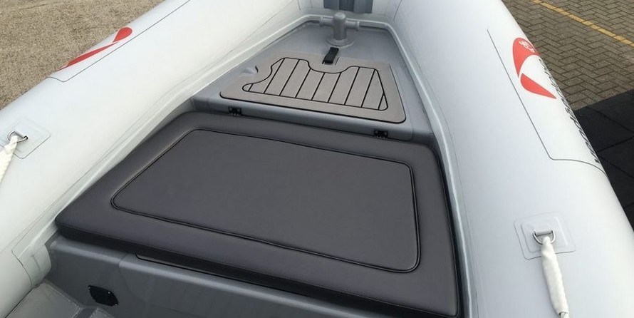 Highfield 760 patrol