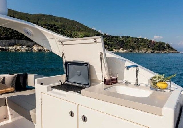 Absolute Navetta 48