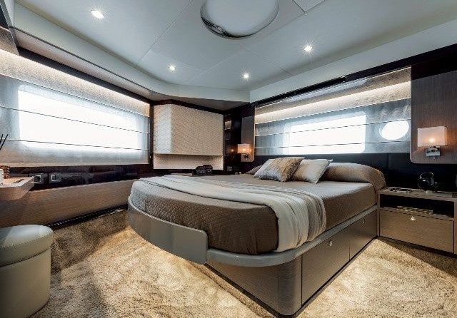 Absolute Navetta 48