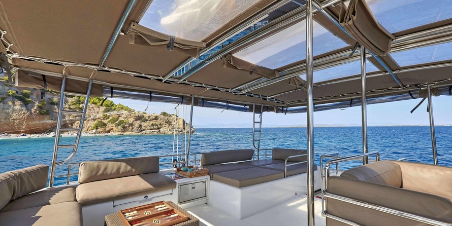 Lagoon 560