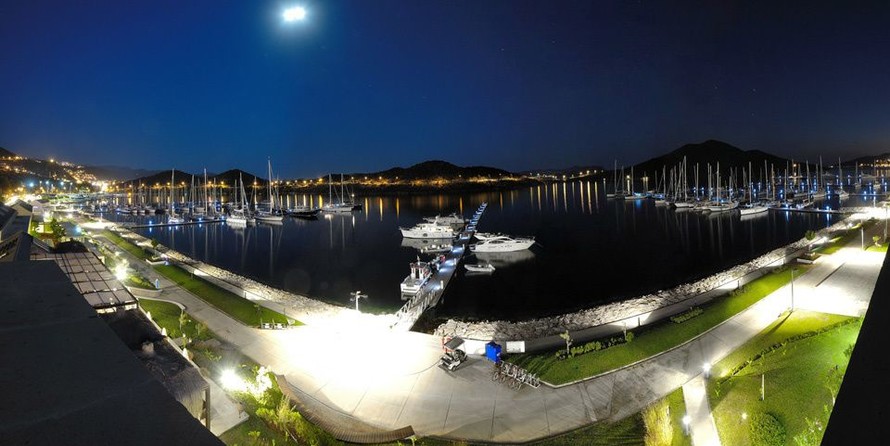 Beneteau Oceanis 48