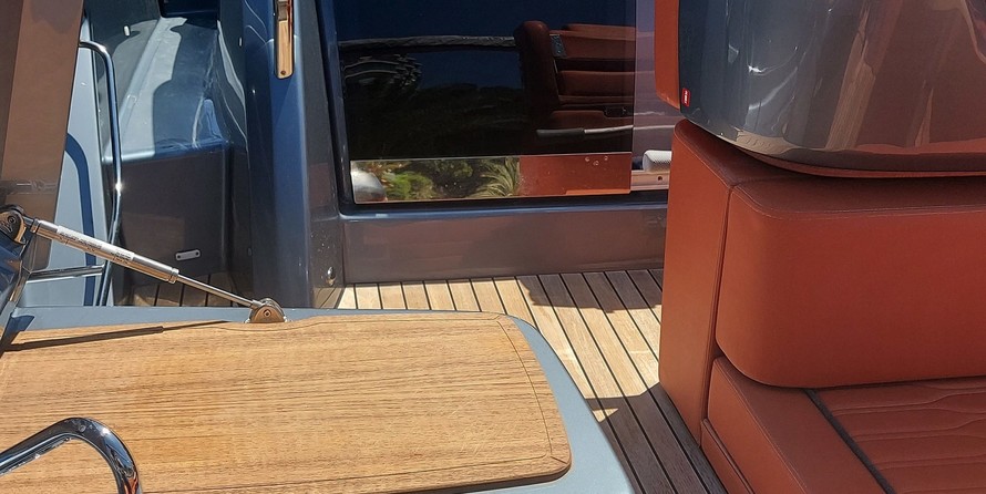 Cranchi Endurance 30