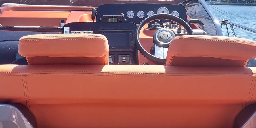 Cranchi Endurance 30