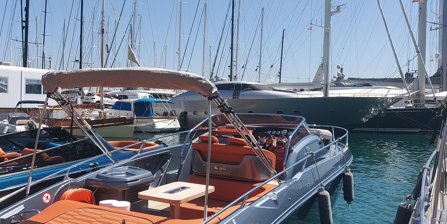 Cranchi Endurance 30