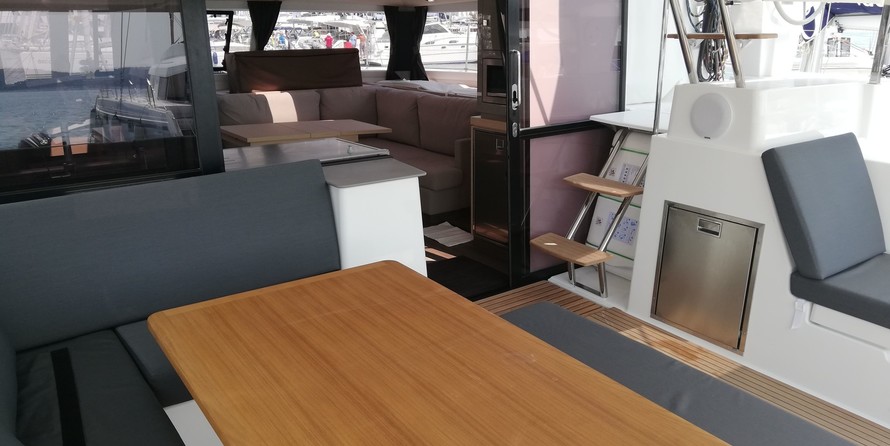 Fountaine Pajot Saona 47