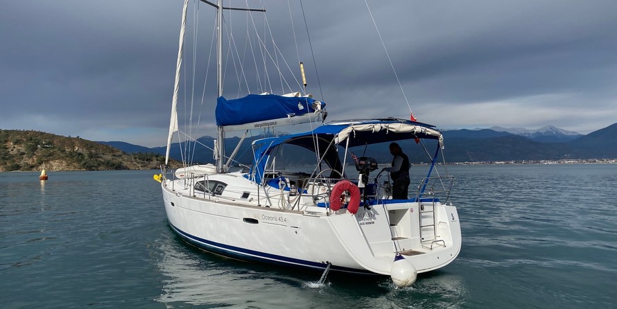 Beneteau Oceanis 43