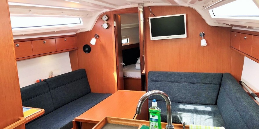Bavaria 37 Cruiser