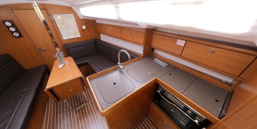 Bavaria 33 Cruiser