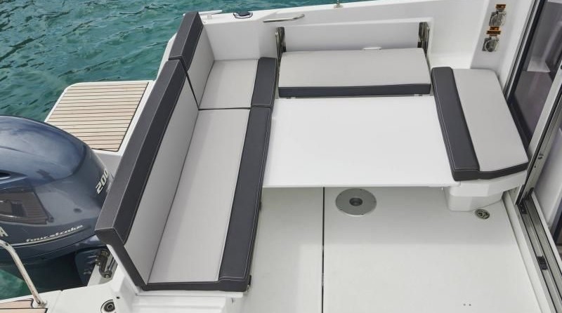 Jeanneau Merry Fisher 795