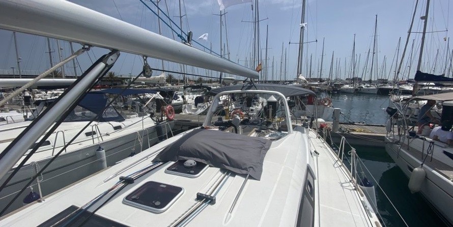 Beneteau Oceanis 50 Family