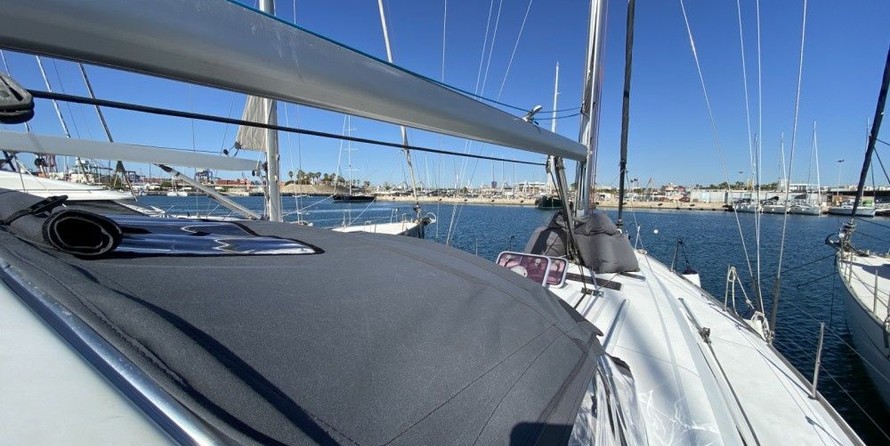 Beneteau Oceanis 50 Family