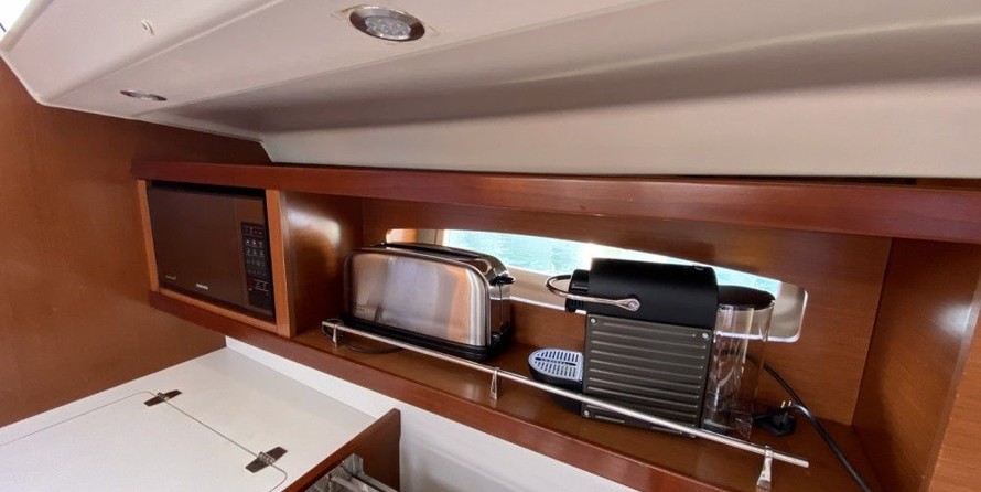 Beneteau Oceanis 50 Family