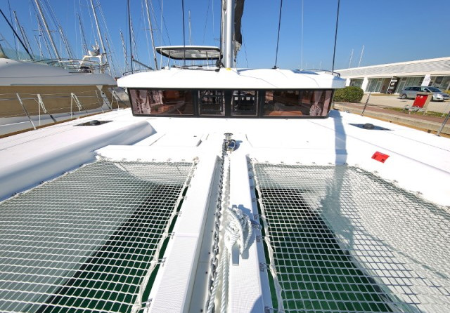 Lagoon 450 S