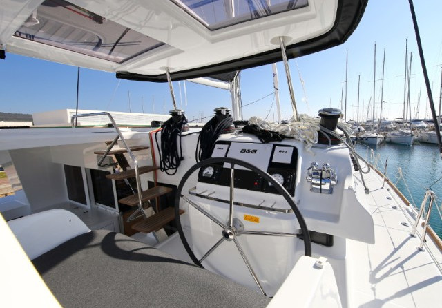 Lagoon 450 S