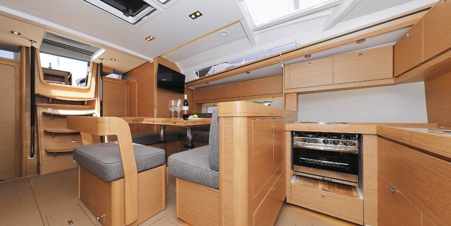 Dufour 520 GL