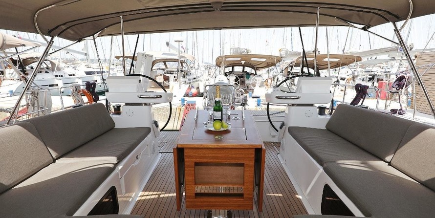 Dufour 520 GL