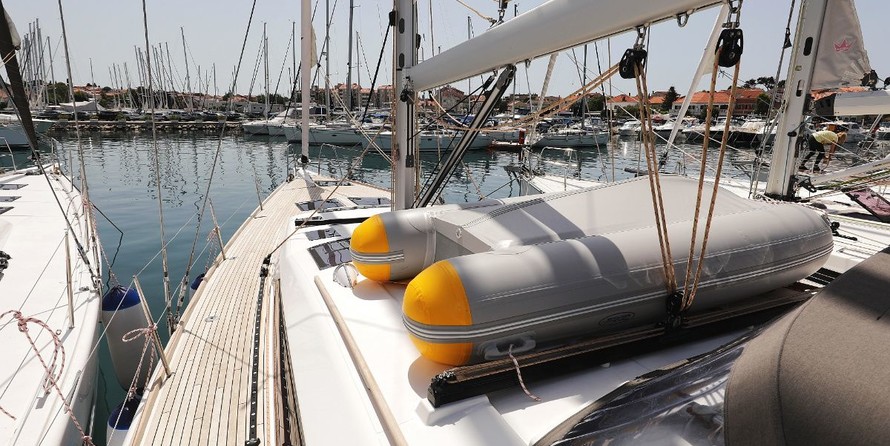 Dufour 520 GL