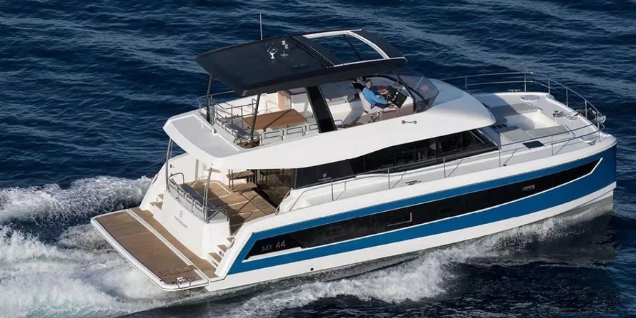 Fountaine Pajot MY 44