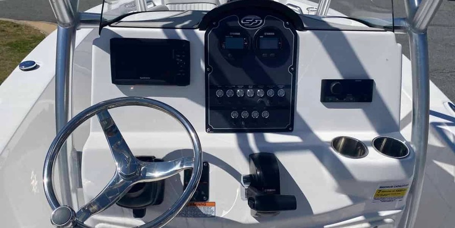 Sea Fox 206 Commander