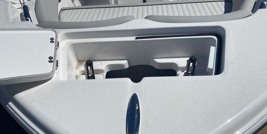 Sea Fox 206 Commander