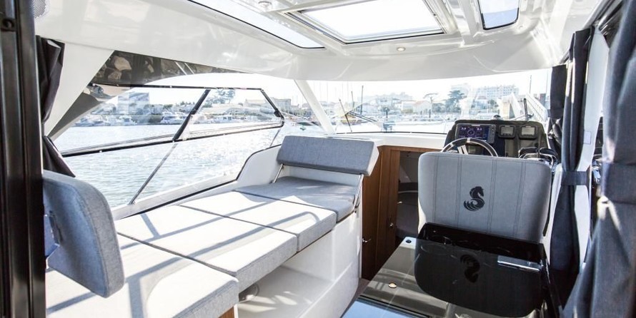 Beneteau Antares 9 OB