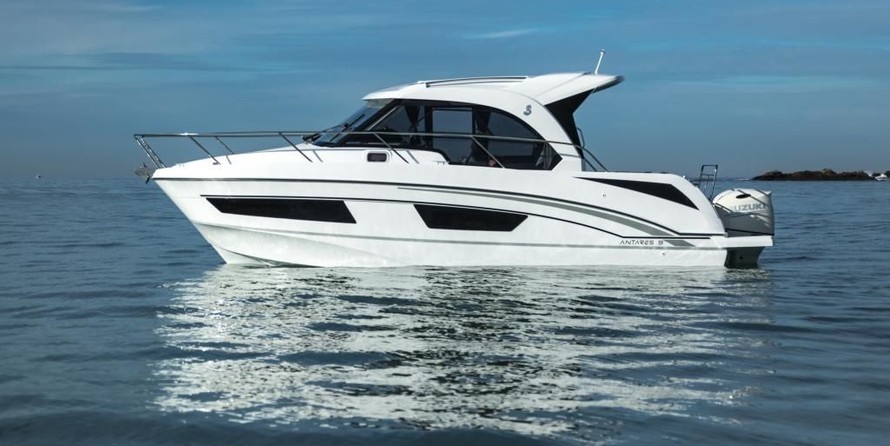 Beneteau Antares 9 OB