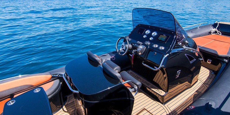 Avon Tender 850 Grand