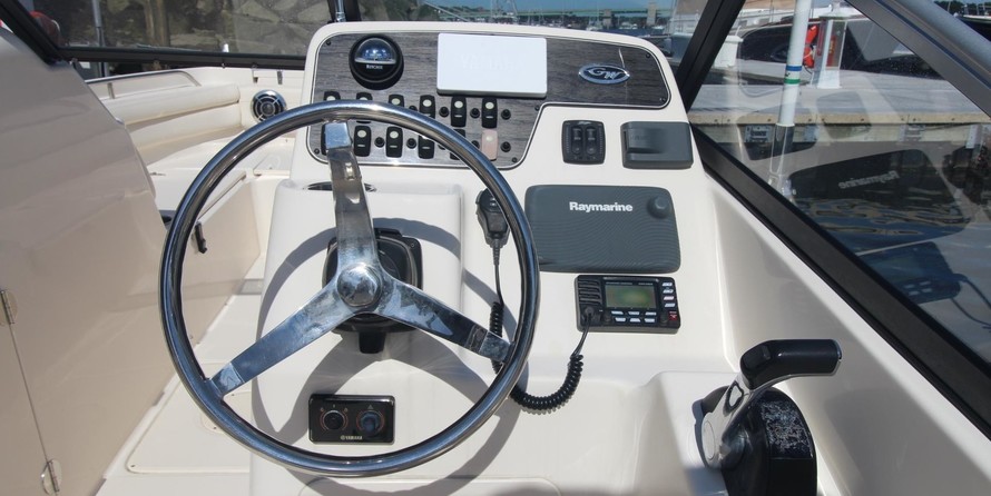 Grady-White Freedom 225