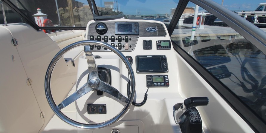 Grady-White Freedom 225