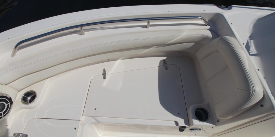 Grady-White Freedom 225