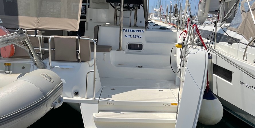 Lagoon 40