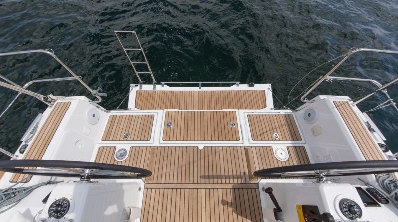 Beneteau Oceanis 35.1