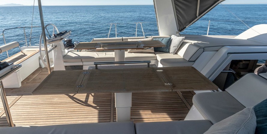 Beneteau Oceanis 54