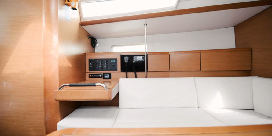 Jeanneau Sun Odyssey 379