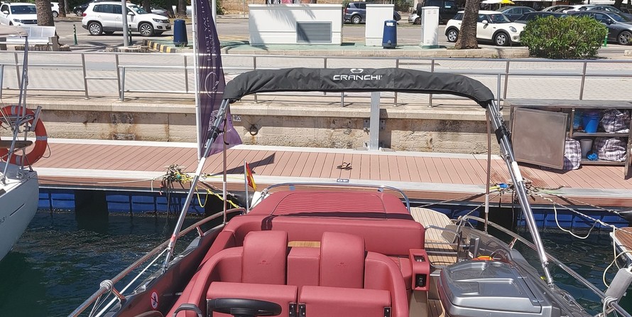 Cranchi Endurance 30