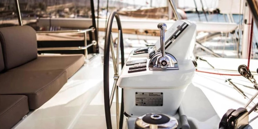 Lagoon 50