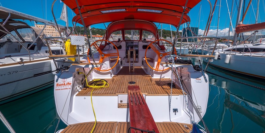 Elan 40 Impression
