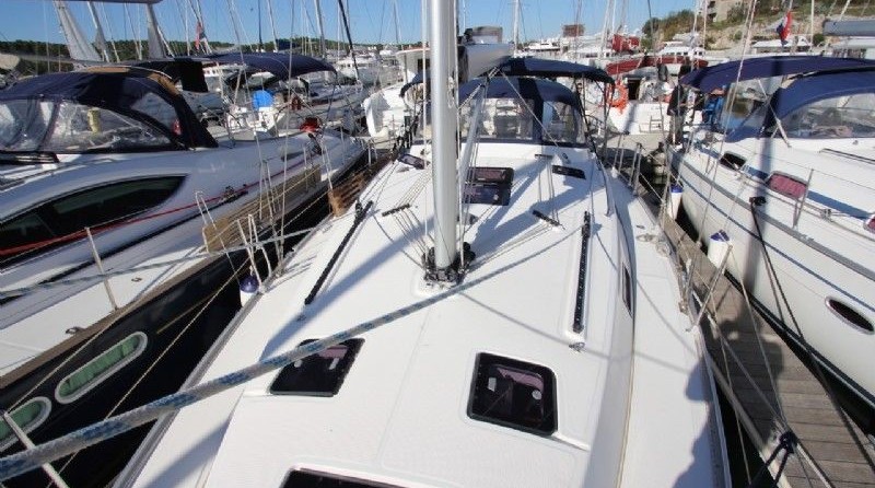 Bavaria Cruiser 36