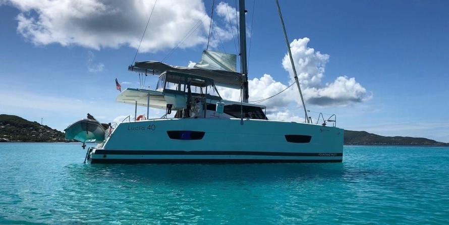 Fountaine Pajot Lucia 40