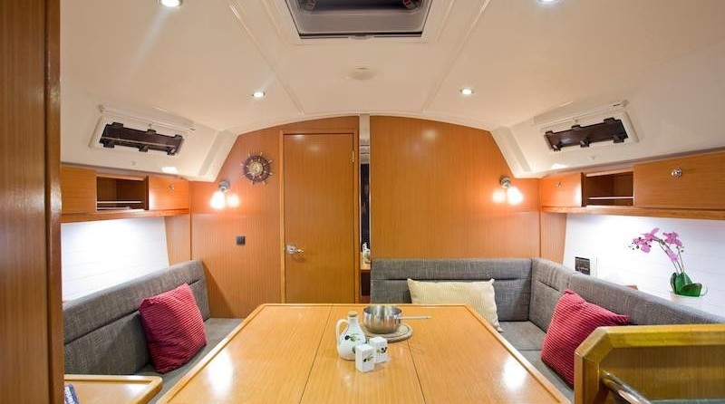 Bavaria Cruiser 36
