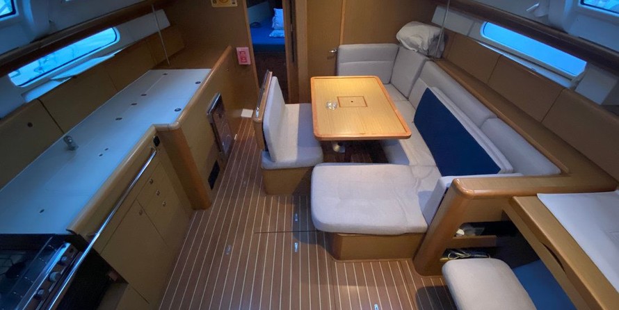 Jeanneau Sun Odyssey 44i